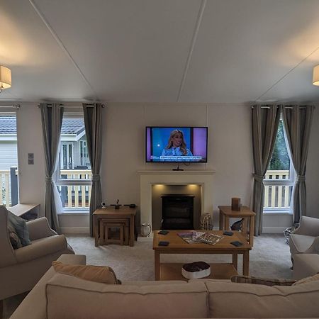 Luxury Stunning Sensation Lodge On 5 Star Shorefield Country Park New Forest Entertainment And Leisure Passes Included Milford on Sea Exterior foto